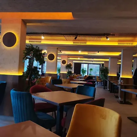 Milmari And Wellness Wooden Horn S21 Appartement *