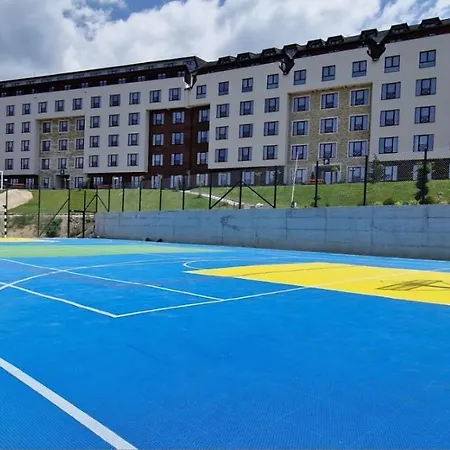 Milmari And Wellness Wooden Horn S21 Appartement